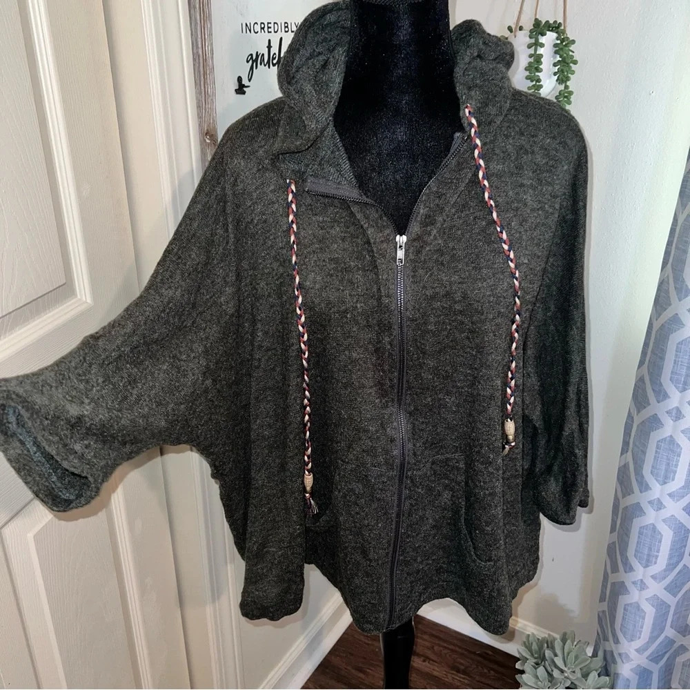Over sized lightweight hooded zip up jacket